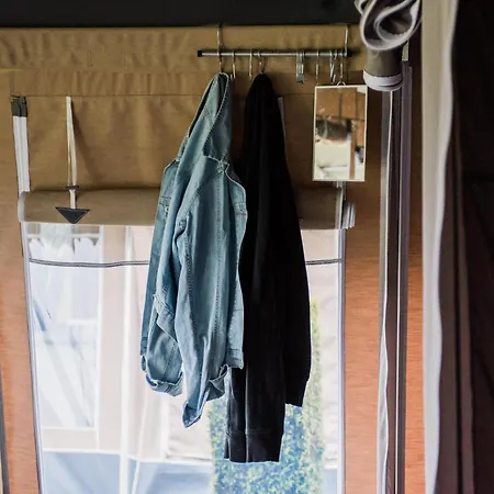 Lakefront Glamping W Pets * Herpelmont